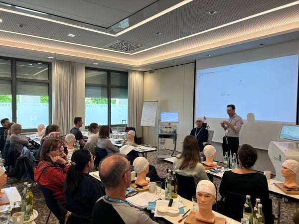 TMS-Praxiskurs mit Dr. Strube, Hands-On, 3