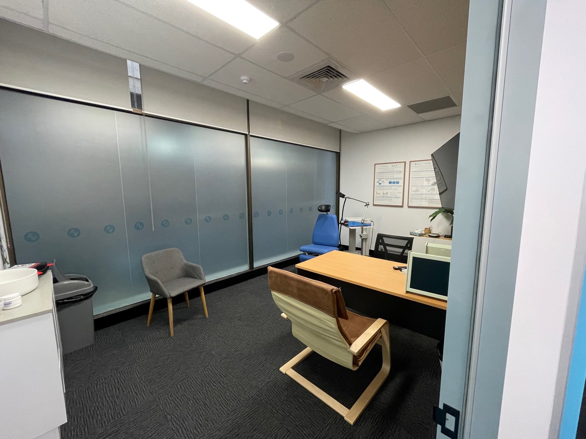neurocare East Melbourne - Neurofeedback Consulting Room