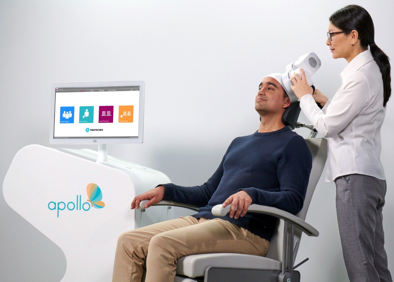 neurocare-clinician-treats-patients with -apollo-tms-therapy-for-depression