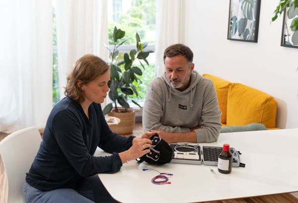 neurocare-patient-takes-tdcs-kit-home