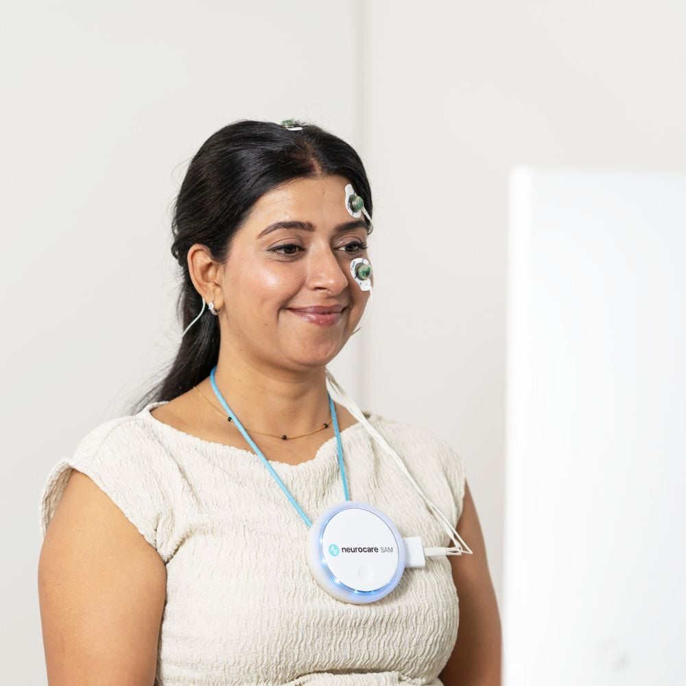 neurofeedback-patient-electrodes-02-sq
